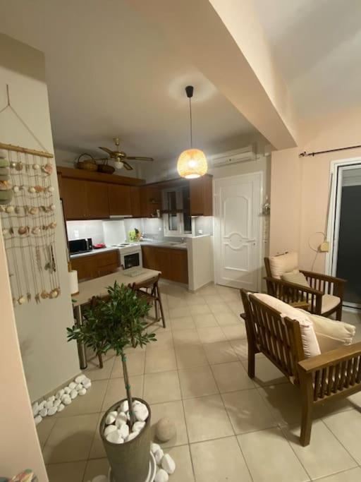 Ilisia Neapoli Apartments 1 Neápolis エクステリア 写真