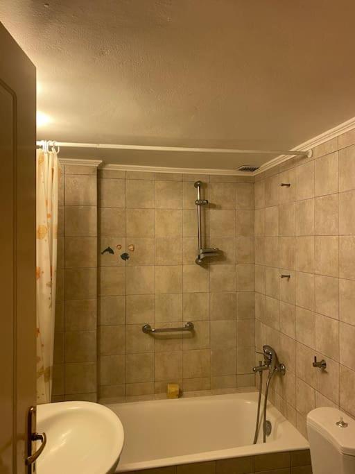 Ilisia Neapoli Apartments 1 Neápolis エクステリア 写真