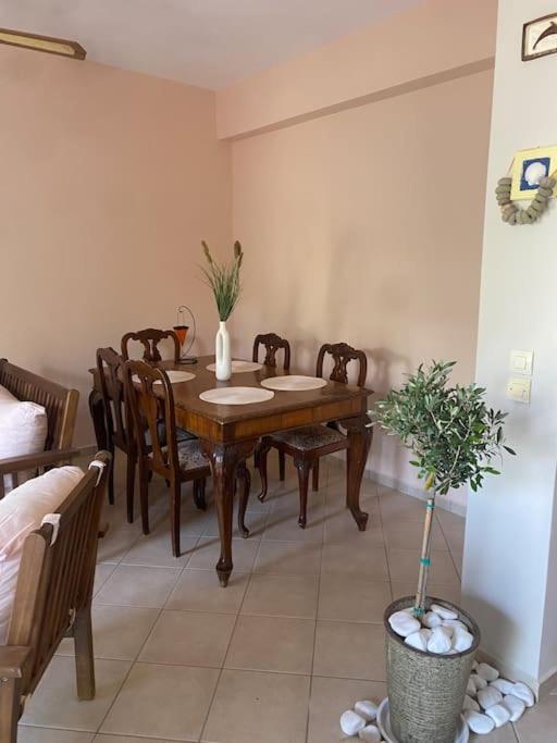 Ilisia Neapoli Apartments 1 Neápolis エクステリア 写真