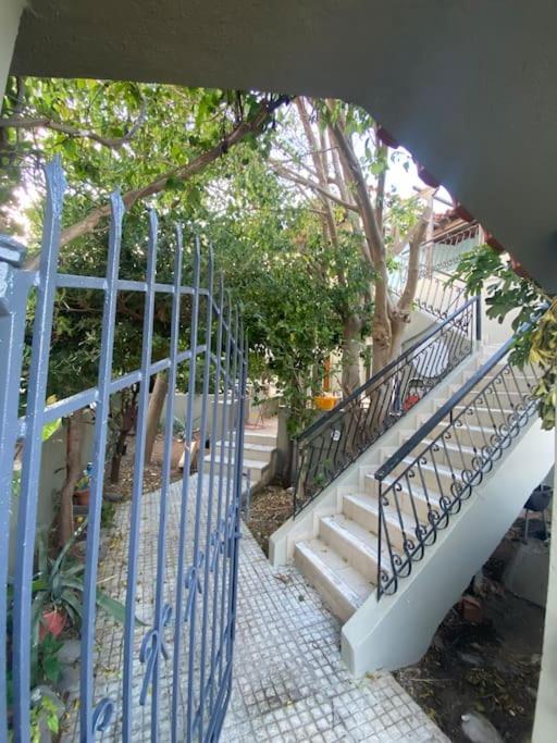 Ilisia Neapoli Apartments 1 Neápolis エクステリア 写真